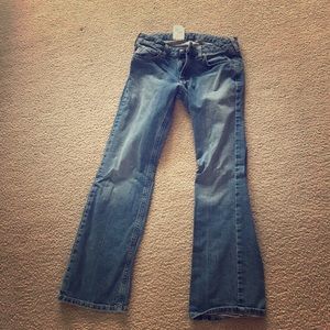 Women’s carhartt jeans